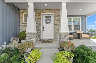 5 Woodland Ct, Monticello, IL 61856 - Photo 6