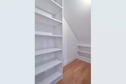 5000 W Argyle Street, Chicago, IL 60630 - Photo 8