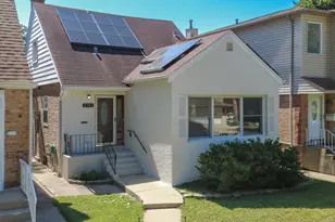 2741 W Chase Ave, Chicago, IL 60645 - Photo 22
