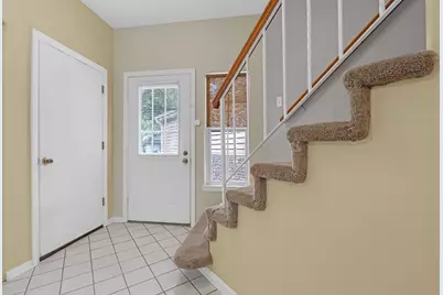 1126 Regency Drive, Schaumburg, IL 60193 - Photo 2