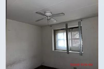 9126 S Buffalo Avenue #1F, Chicago, IL 60617 - Photo 8