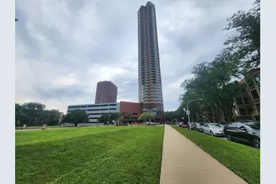 3660 N Lake Shore Drive #1105, Chicago, IL 60613 - Photo 1