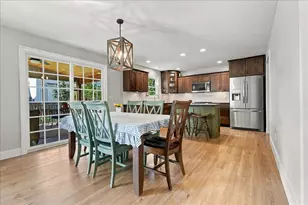 1403 Kickapoo Creek Rd, Bloomington, IL 61705 - Photo 10