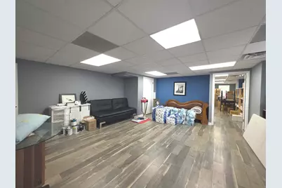 5237 Golf Road, Skokie, IL 60076 - Photo 10