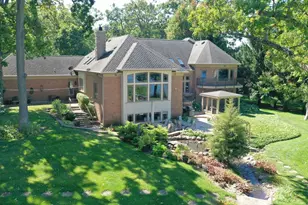 24092 W Old Oak Dr, Mundelein, IL 60060 - Photo 4