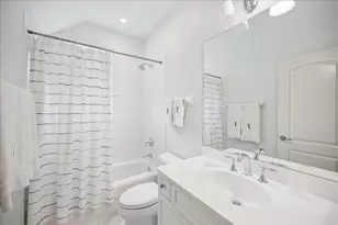 2419 Fox Meadow Cir, Northfield, IL 60093 - Photo 26