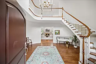 2419 Fox Meadow Cir, Northfield, IL 60093 - Photo 2