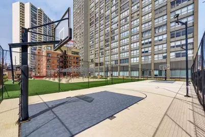 655 W Irving Park Road #410, Chicago, IL 60613 - Photo 20