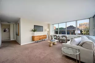 655 W Irving Park Rd, Chicago, IL 60613 - Photo 4