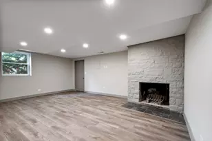 3001 W Chase Ave, Chicago, IL 60645 - Photo 24