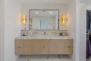 111 E Chestnut St, Chicago, IL 60611 - Photo 96