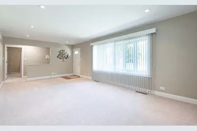 11655 S Nagle Avenue, Worth, IL 60482 - Photo 6