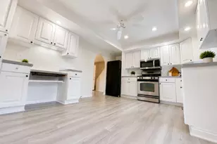 6925 Elder Ct, Bridgeview, IL 60455 - Photo 4