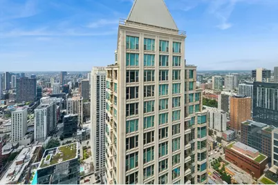 30 E Huron Street #5306, Chicago, IL 60611 - Photo 16
