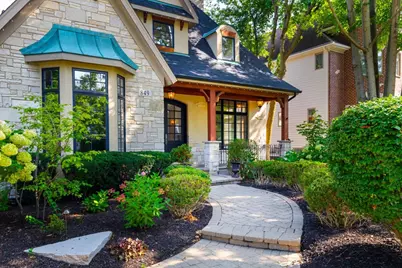 849 E Hillside Road, Naperville, IL 60540 - Photo 4
