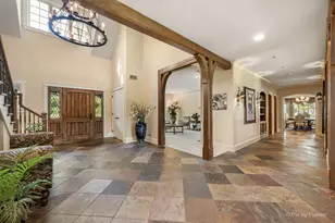 1425 Galloway Dr, Woodstock, IL 60098 - Photo 8
