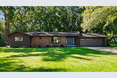 1113 River Oaks Drive, Dixon, IL 61021 - Photo 1