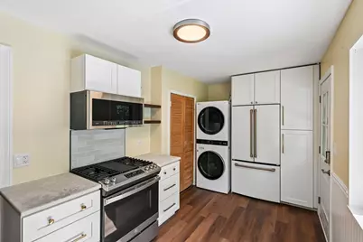 738 Dodge Avenue, Evanston, IL 60202 - Photo 8
