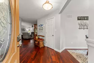 2000 Spruce Ln, Monticello, IL 61856 - Photo 4