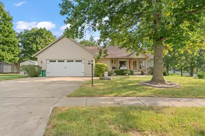 2000 Spruce Lane, Monticello, IL 61856 - Photo 50