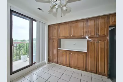 7601 Lincoln Avenue #502, Skokie, IL 60077 - Photo 14