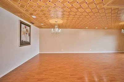 7601 Lincoln Avenue #502, Skokie, IL 60077 - Photo 2