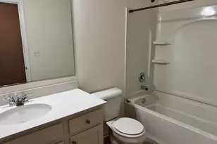 4170 Irving Rd, Aurora, IL 60504 - Photo 18