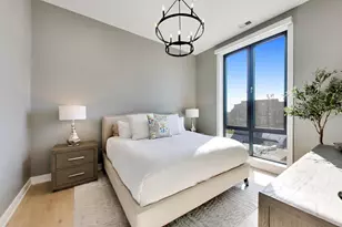 2405 W Iowa St, Chicago, IL 60622 - Photo 12