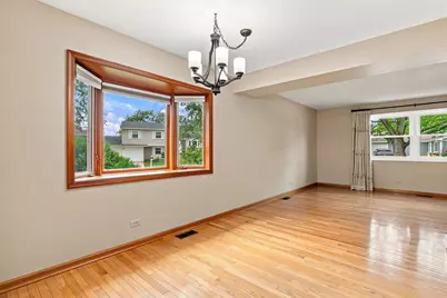 4345 Rock Cove Drive, Hoffman Estates, IL 60192 - Photo 8