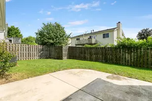 4345 Rock Cove Dr, Hoffman Estates, IL 60192 - Photo 32