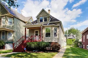 4149 N Ridgeway Ave, Chicago, IL 60618 - Photo 2