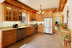 4149 N Ridgeway Ave, Chicago, IL 60618 - Photo 12