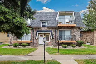 10422 Major Ave, Oak Lawn, IL 60453 - Photo 1