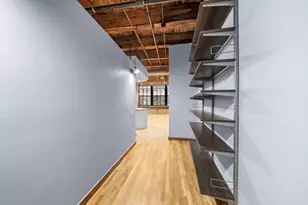 732 S Financial Pl, Chicago, IL 60605 - Photo 16