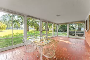 1110 Country Ln, Champaign, IL 61821 - Photo 44