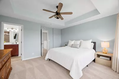 1196 Evergreen Avenue, Des Plaines, IL 60016 - Photo 14