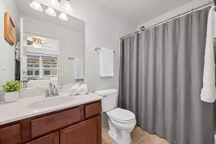 1196 Evergreen Ave, Des Plaines, IL 60016 - Photo 22