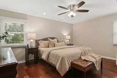 1012 W Mallard Drive, Palatine, IL 60067 - Photo 18