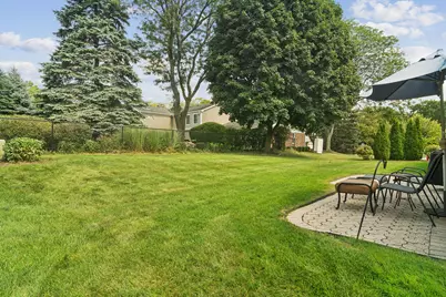 1012 W Mallard Drive, Palatine, IL 60067 - Photo 24