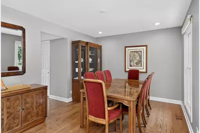 813 Hyde Park Lane, Naperville, IL 60565 - Photo 4