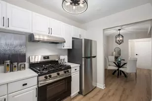 1751 Sussex Walk, Hoffman Estates, IL 60169 - Photo 8