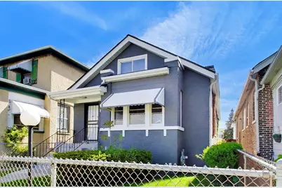 9549 S Calumet Avenue, Chicago, IL 60628 - Photo 2