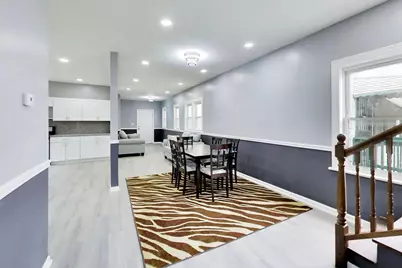 9549 S Calumet Avenue, Chicago, IL 60628 - Photo 6