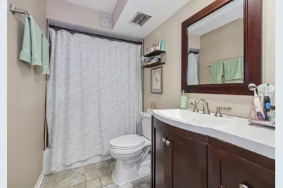 112 Carriage Way Drive #110A, Burr Ridge, IL 60527 - Photo 12