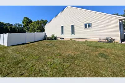 801 W McKinley Road, Ottawa, IL 61350 - Photo 4