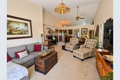 801 W McKinley Road, Ottawa, IL 61350 - Photo 10