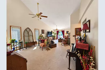 801 W McKinley Road, Ottawa, IL 61350 - Photo 8