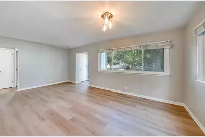 5705 Aubrey Terrace, Downers Grove, IL 60516 - Photo 10