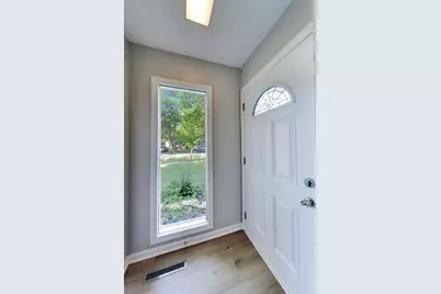5705 Aubrey Terrace, Downers Grove, IL 60516 - Photo 6