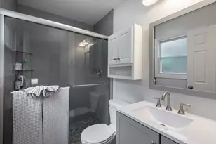 805 Indigo Ct, Lake Zurich, IL 60047 - Photo 12